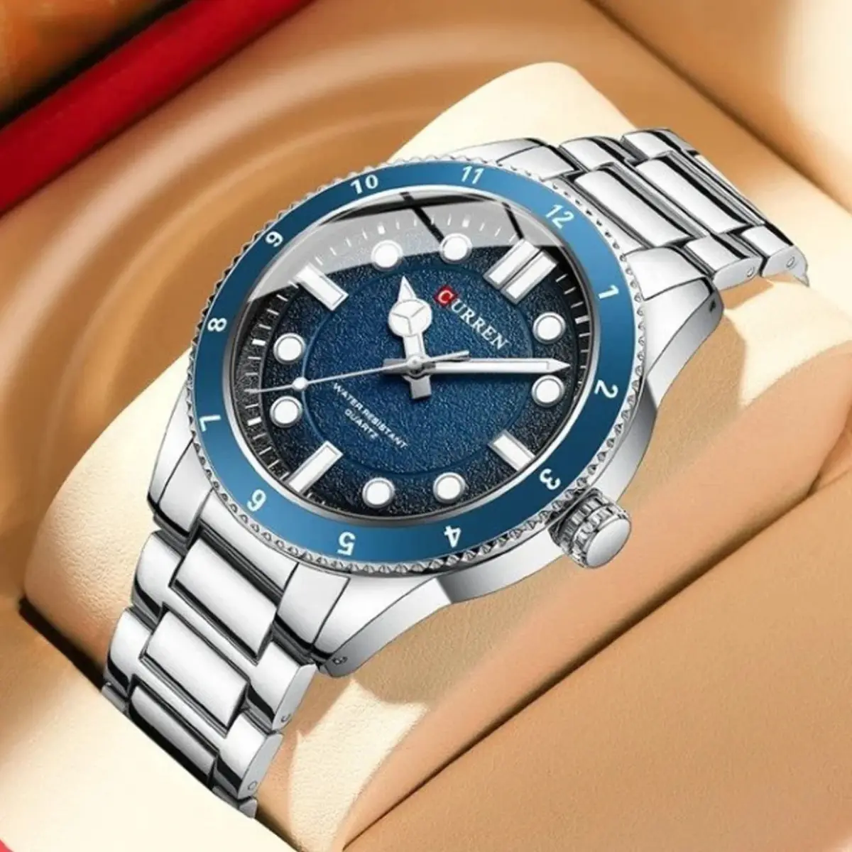 CURREN Men's Diver Style Quartz Watch - Stainless Steel